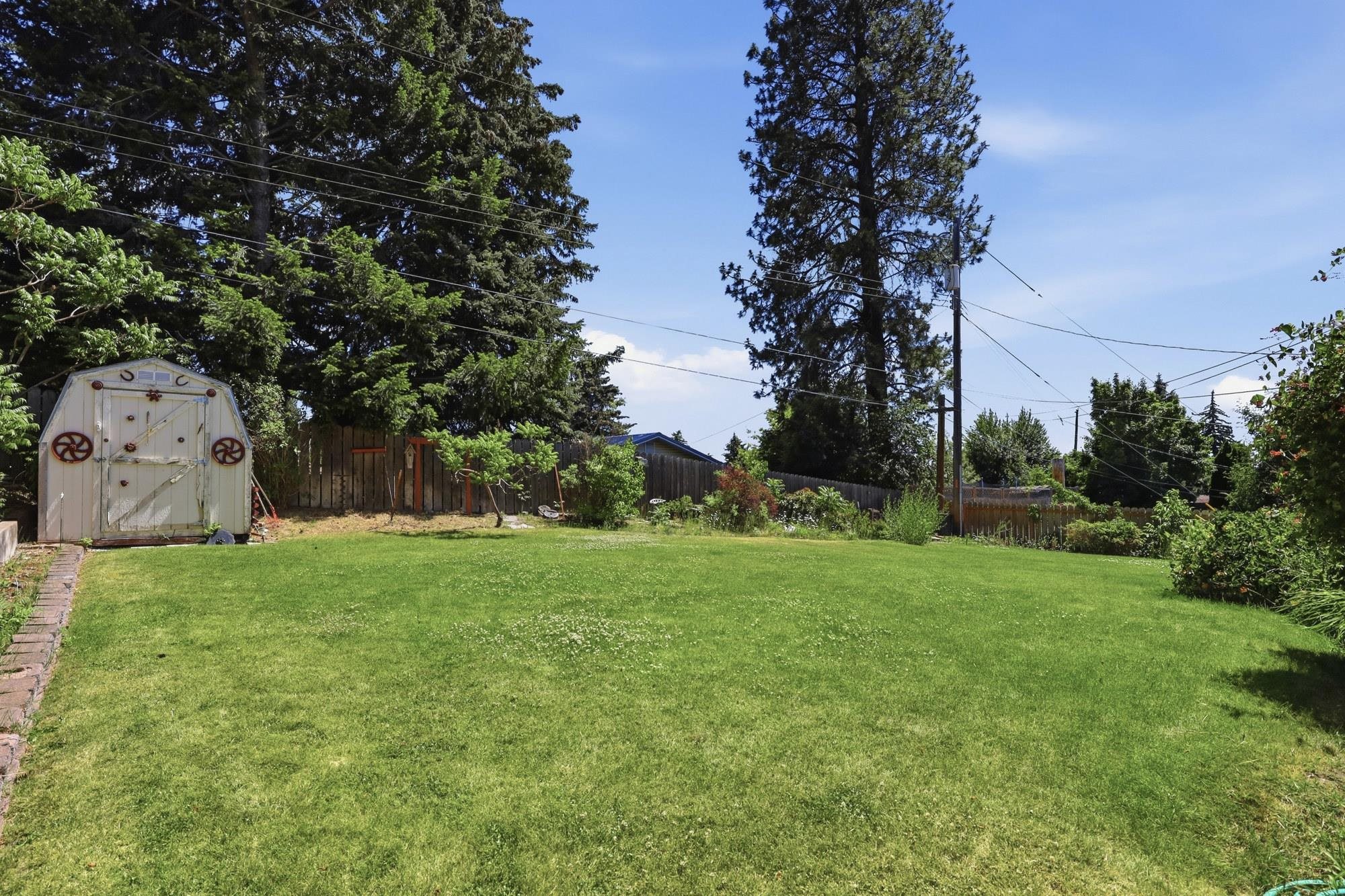 6628 North Alberta Street Spokane, WA 99208 - Photo 38 of 42