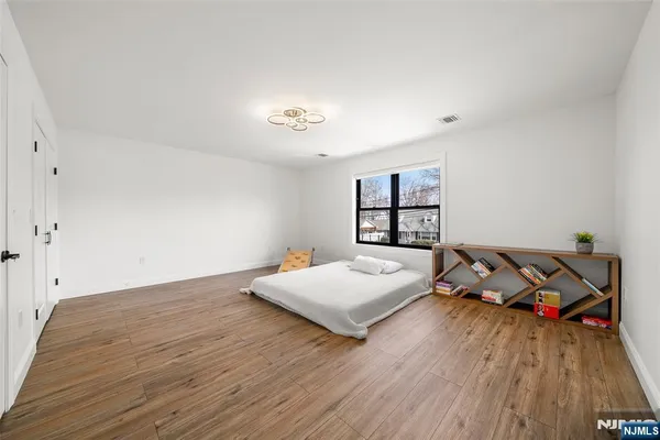 $1,359,000 | 129 Rivervale Road, River Vale, NJ 07675