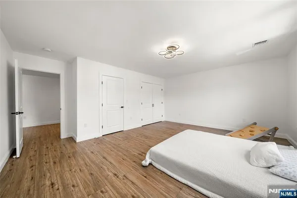 $1,359,000 | 129 Rivervale Road, River Vale, NJ 07675