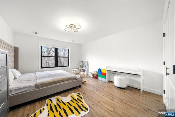 $1,359,000 | 129 Rivervale Road, River Vale, NJ 07675