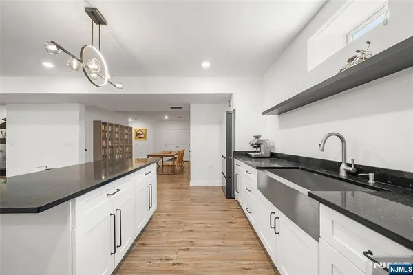 $1,359,000 | 129 Rivervale Road, River Vale, NJ 07675