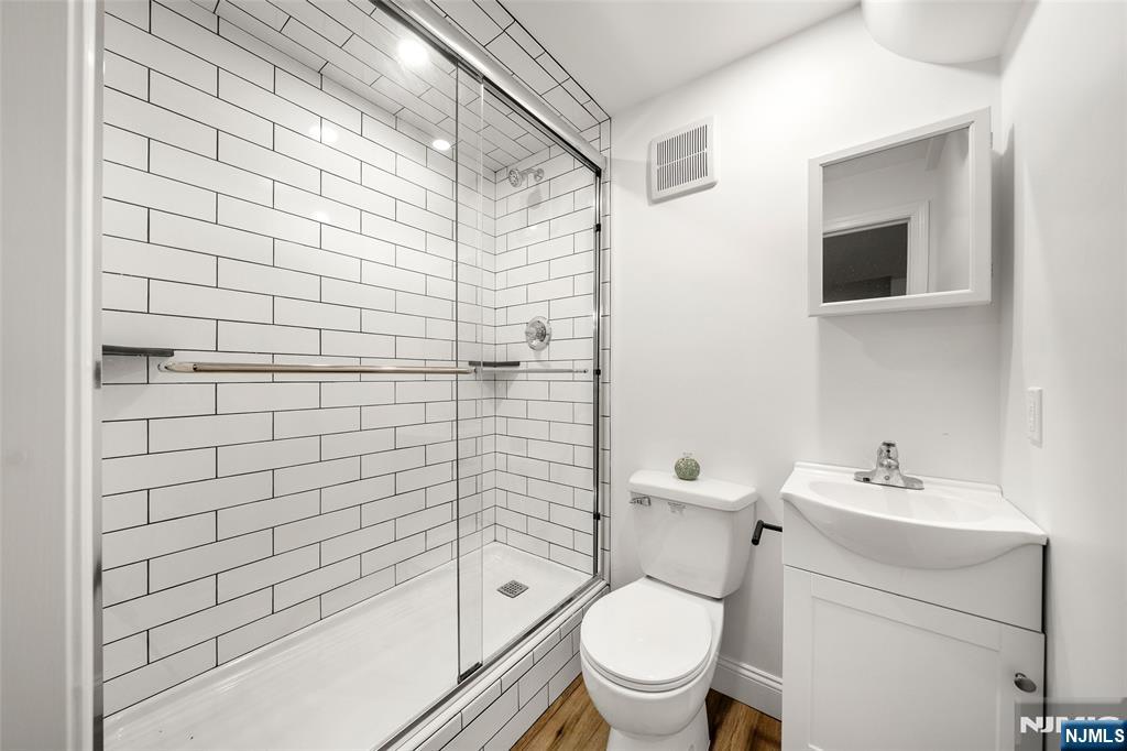 129 Rivervale Road River Vale, NJ 07675 - Photo 31 of 32