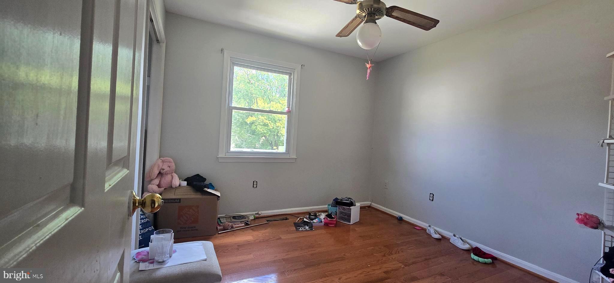 9508 Mellow Court Laurel, MD 20723 - Photo 11 of 23 an empty room with a window