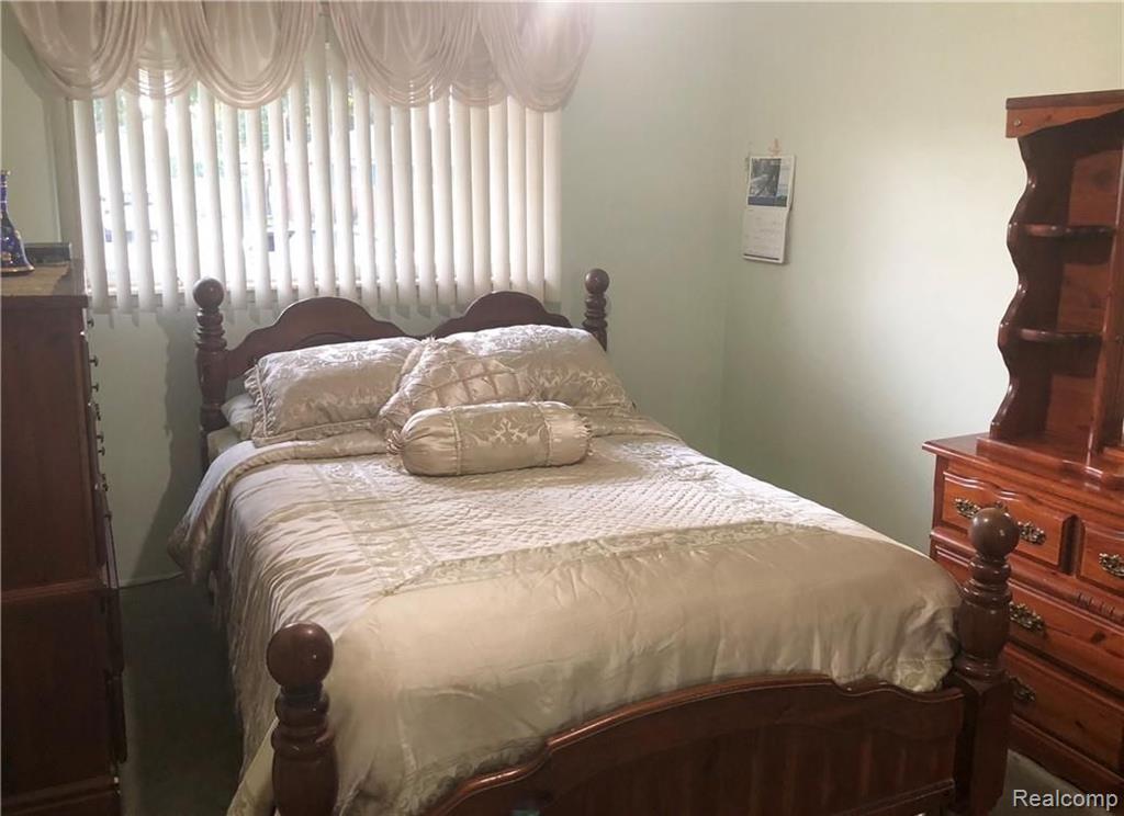 25220 Rubin Road Warren, MI 48089 - Photo 16 of 26