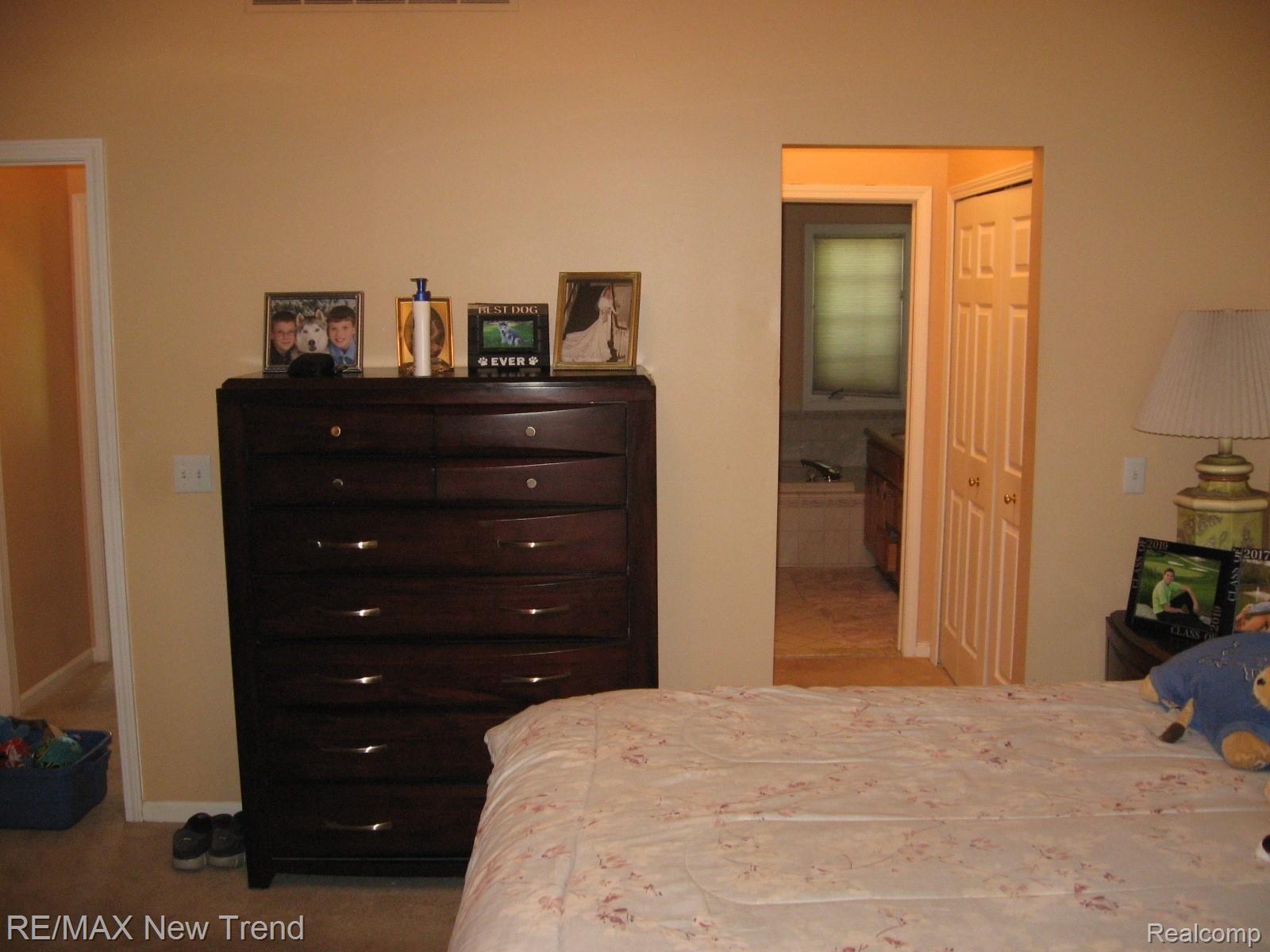 19031 Wayne Road Livonia, MI 48152 - Photo 19 of 56 IMG_7109 (1).JPG
