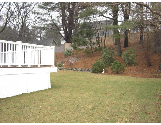 22 Hinds Road Winchester, MA 01890 - Photo 3 of 12