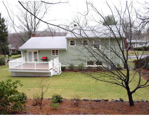 22 Hinds Road Winchester, MA 01890 - Photo 4 of 12