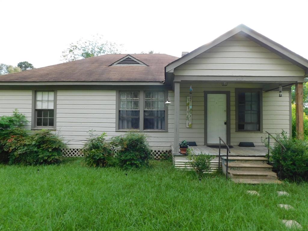 213 3rd Street Springhill, LA 71075 - Photo 1 of 11
