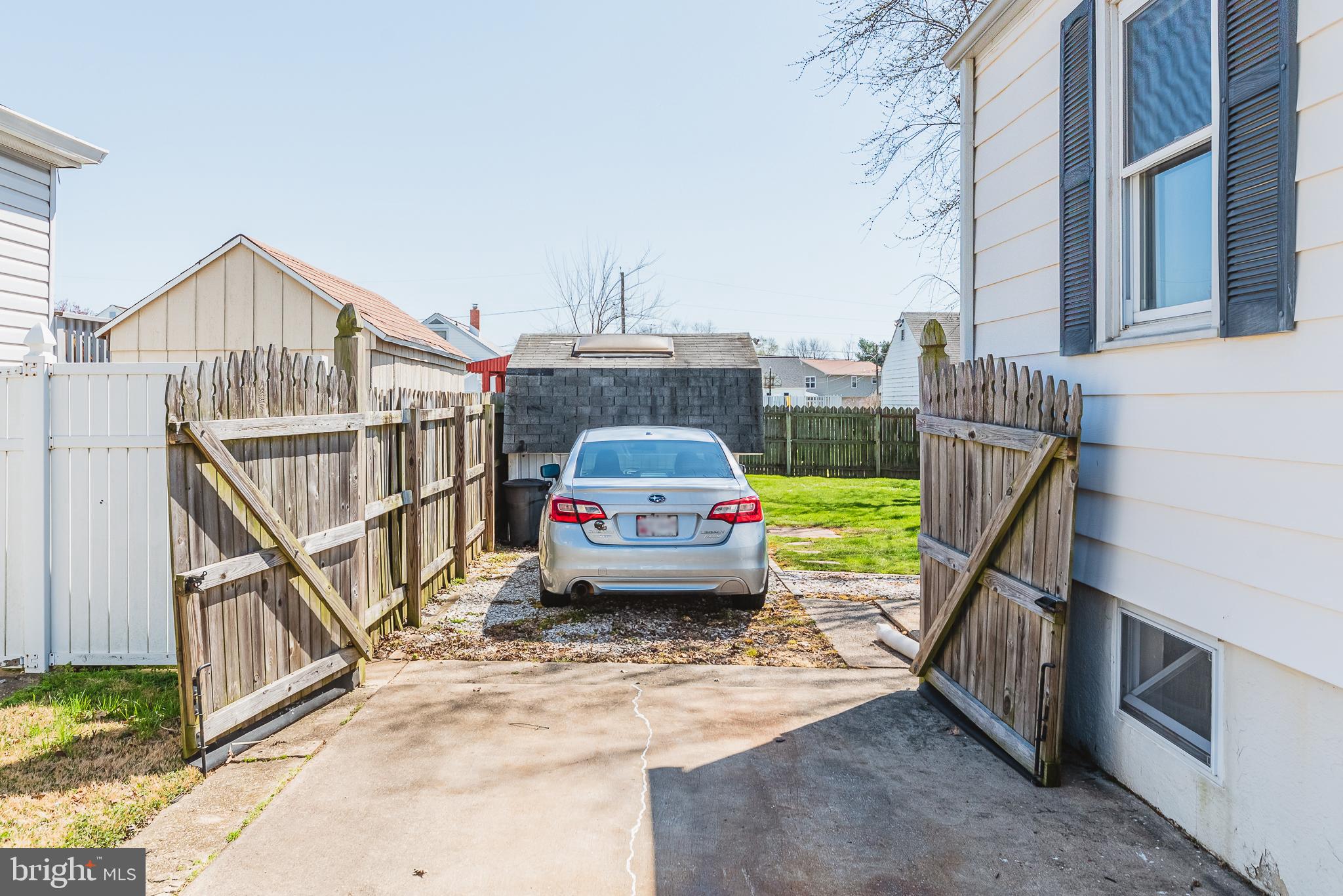 7606 Maple Road Baltimore, MD 21222 - Photo 31 of 35