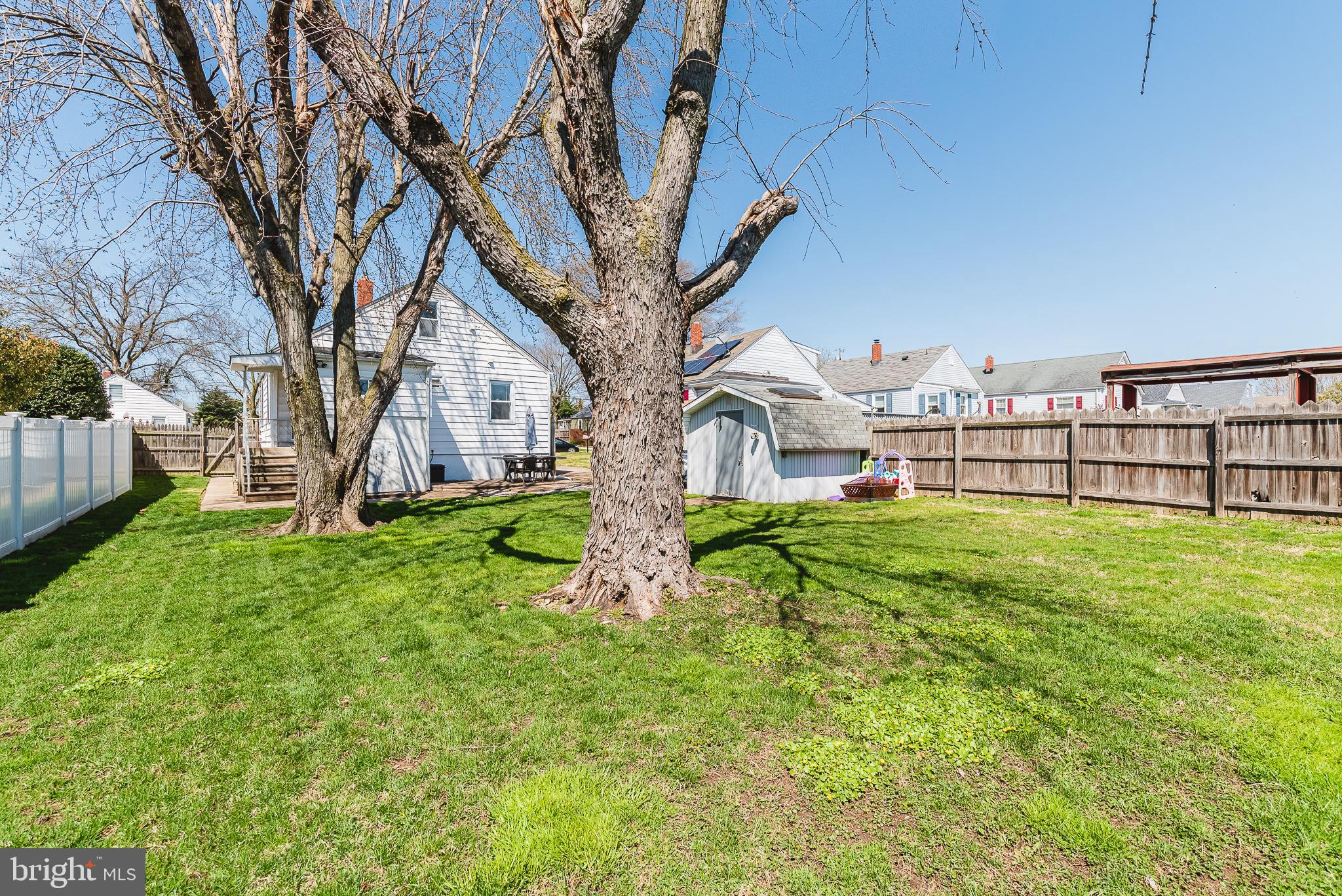 7606 Maple Road Baltimore, MD 21222 - Photo 33 of 35
