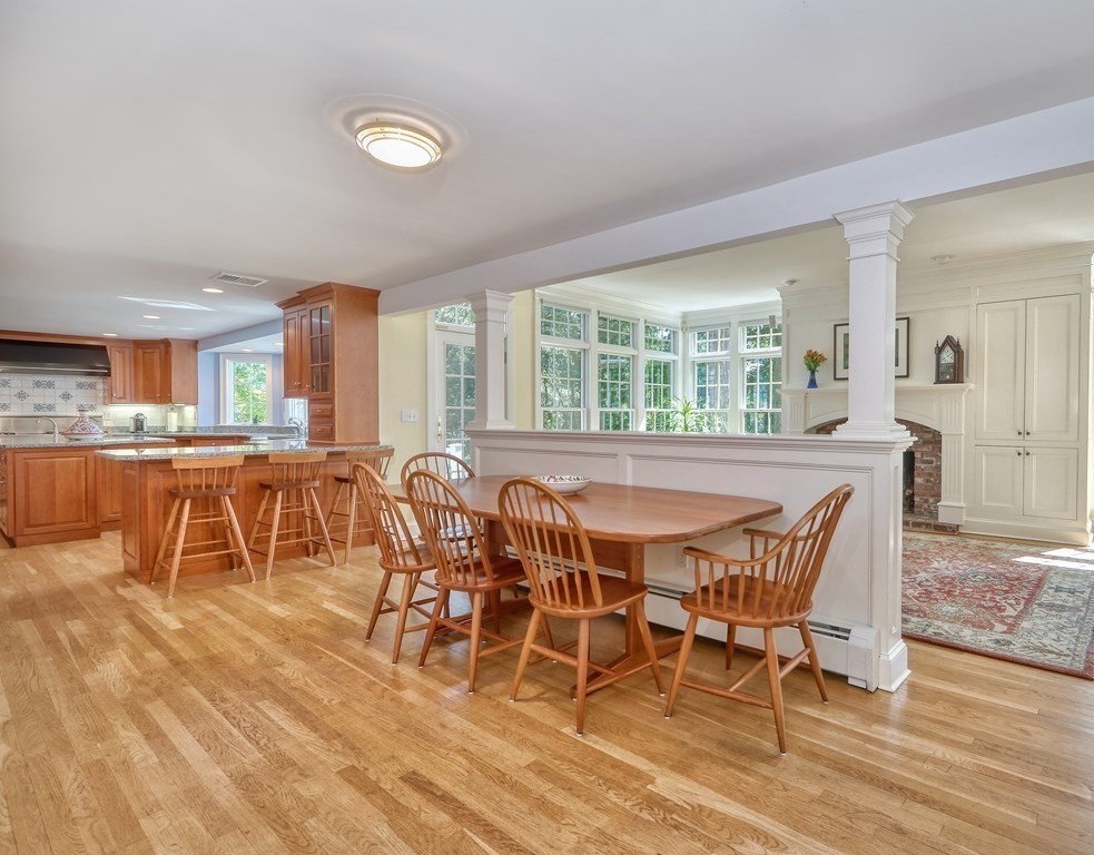 34 Round Hill Road Lincoln, MA 01773 - Photo 12 of 37