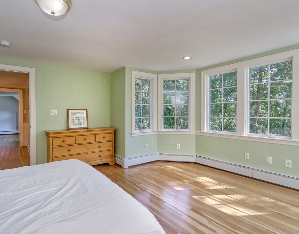 34 Round Hill Road Lincoln, MA 01773 - Photo 21 of 37