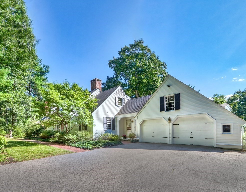 34 Round Hill Road Lincoln, MA 01773 - Photo 29 of 37