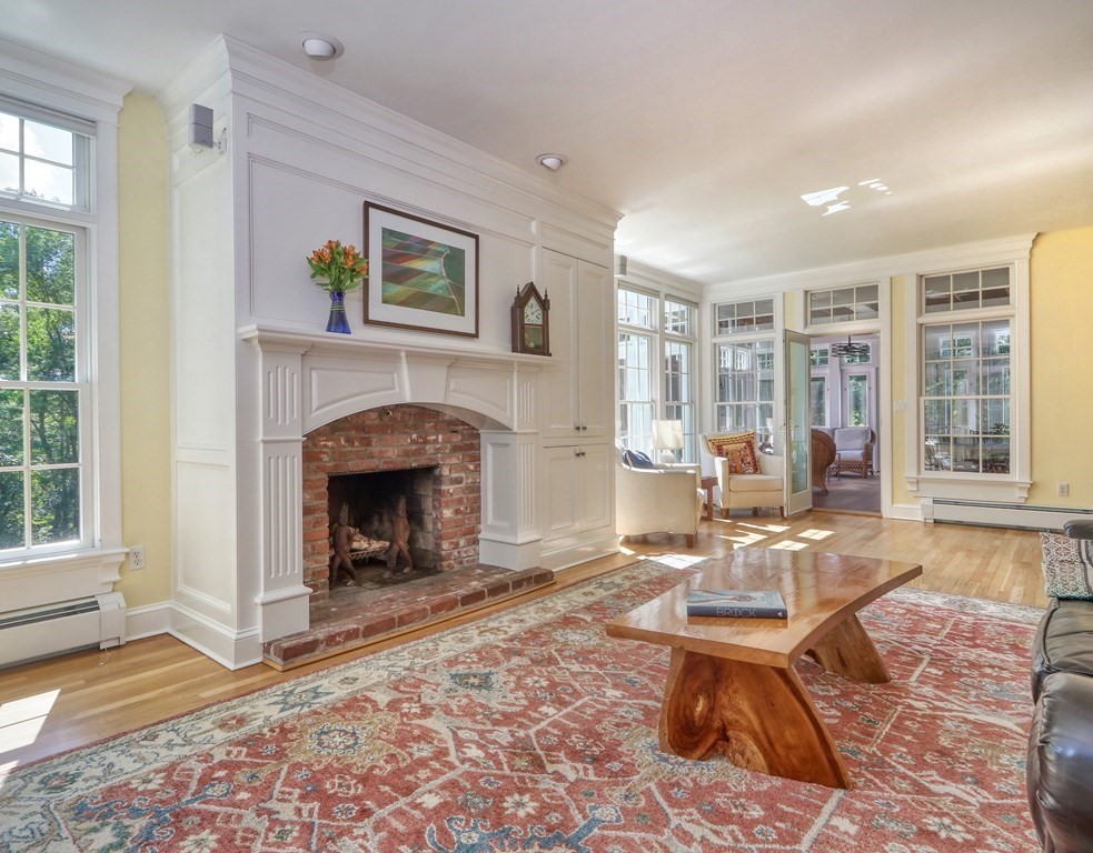 34 Round Hill Road Lincoln, MA 01773 - Photo 3 of 37