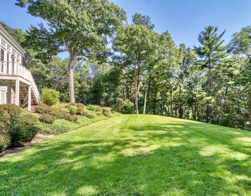 34 Round Hill Road Lincoln, MA 01773 - Photo 33 of 37