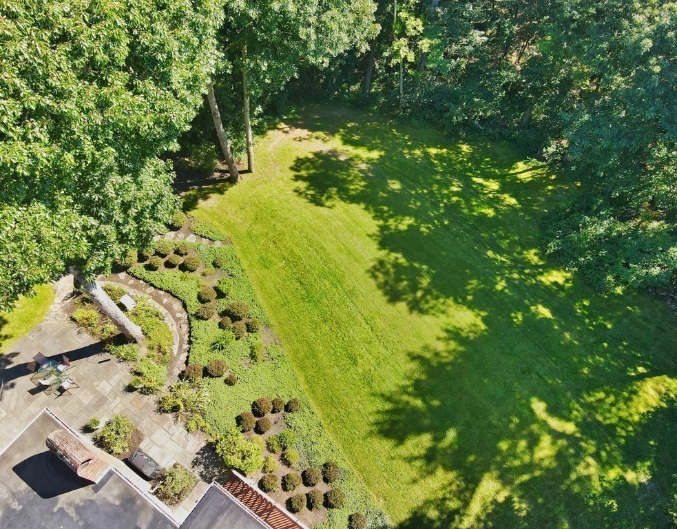 34 Round Hill Road Lincoln, MA 01773 - Photo 35 of 37