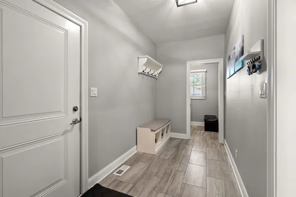 $638,900 | 512 West Joliet Street, Crown Point, IN 46307