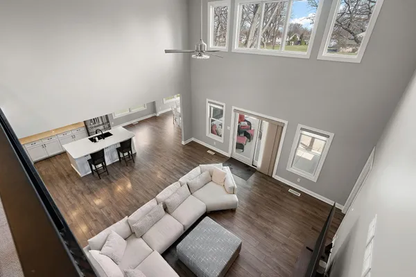 $638,900 | 512 West Joliet Street, Crown Point, IN 46307