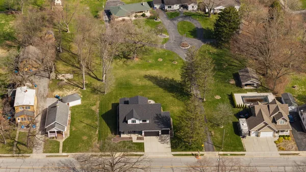 $638,900 | 512 West Joliet Street, Crown Point, IN 46307