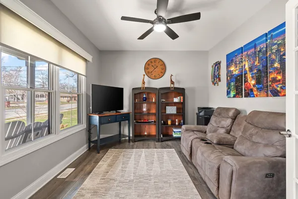 $638,900 | 512 West Joliet Street, Crown Point, IN 46307