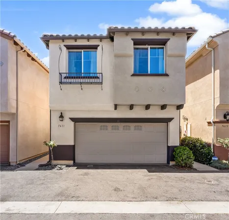 $735,000 | 7611 North Honor Way, Van Nuys, CA 91405