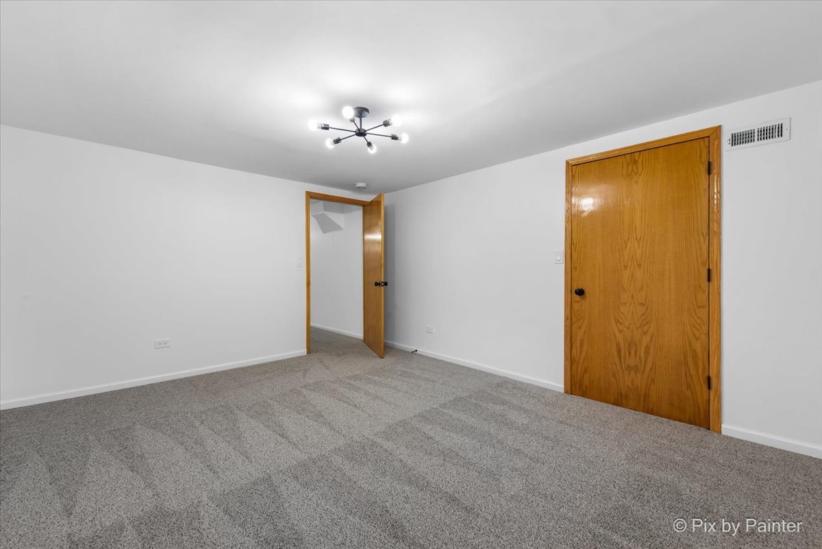 1422 Ridgeway Street Round Lake Beach, IL 60073 - Photo 20 of 26 Gallery Image 20
