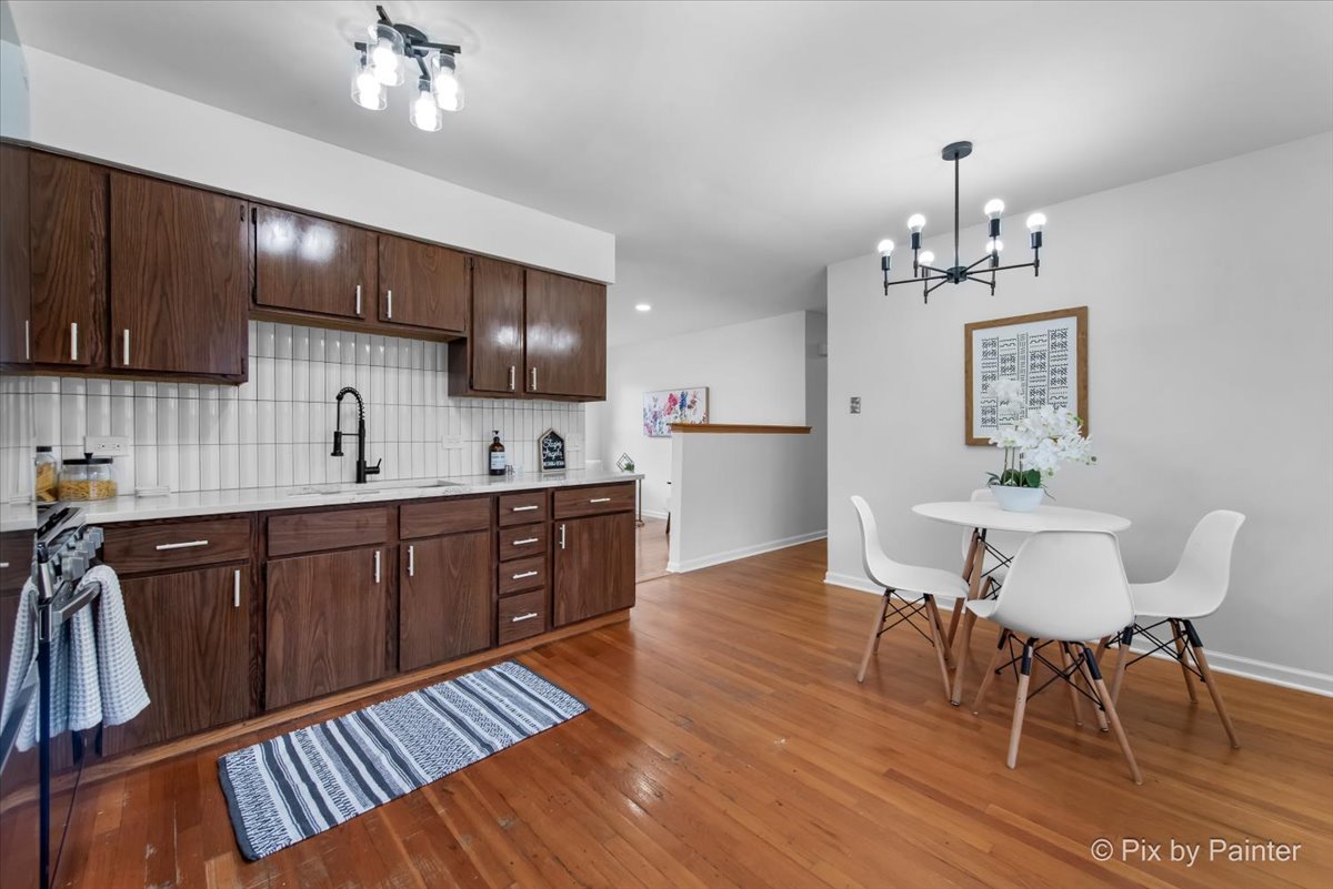 1422 Ridgeway Street Round Lake Beach, IL 60073 - Photo 8 of 26 Gallery Image 8