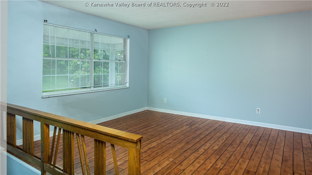 5002 Ridgemont Heights Lavalette, WV 25535 - Photo 12 of 33 Gallery Image 12