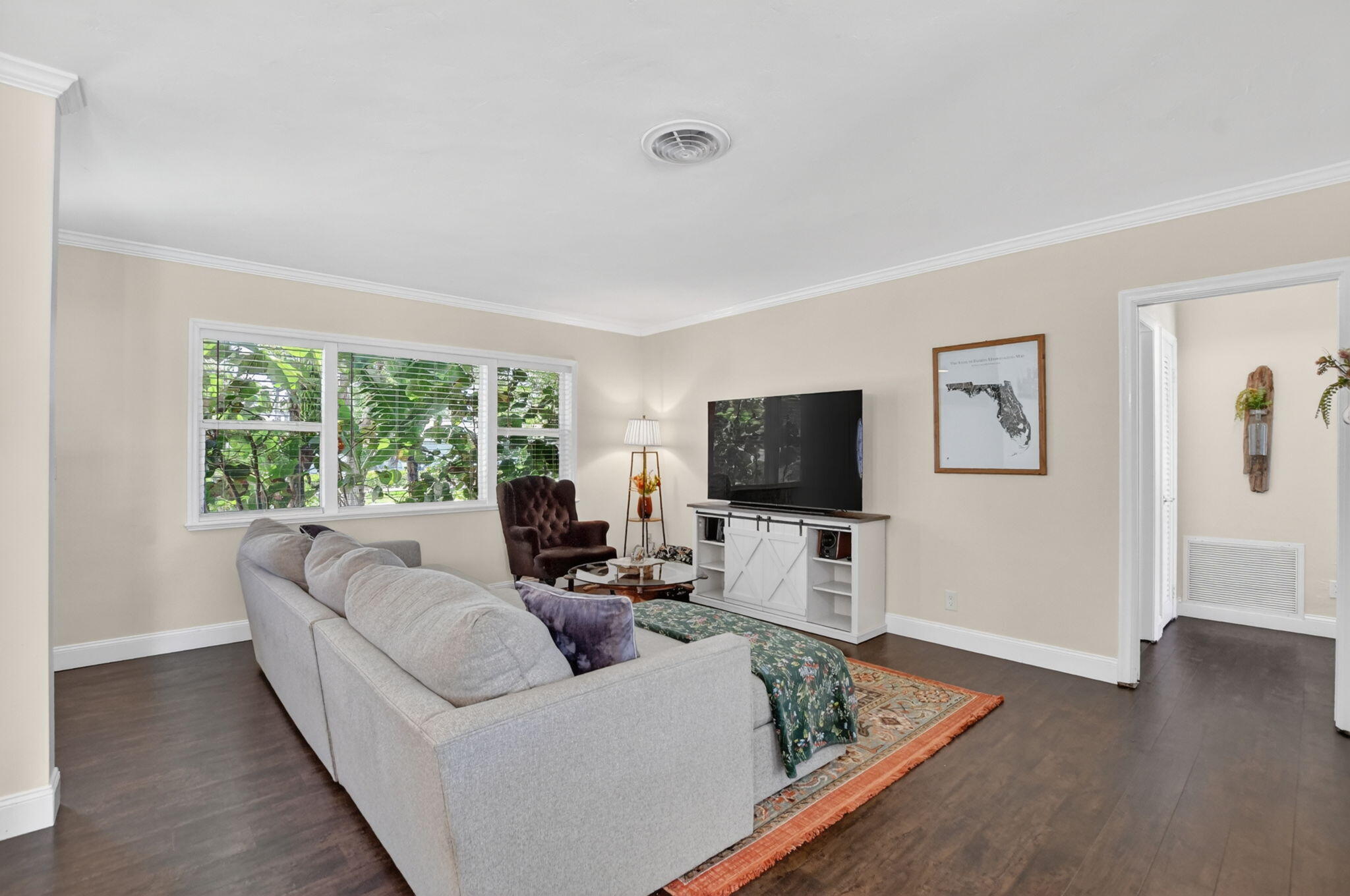 1207 Southwest 12th Avenue Boca Raton, FL 33486 - Photo 7 of 41 Living Area