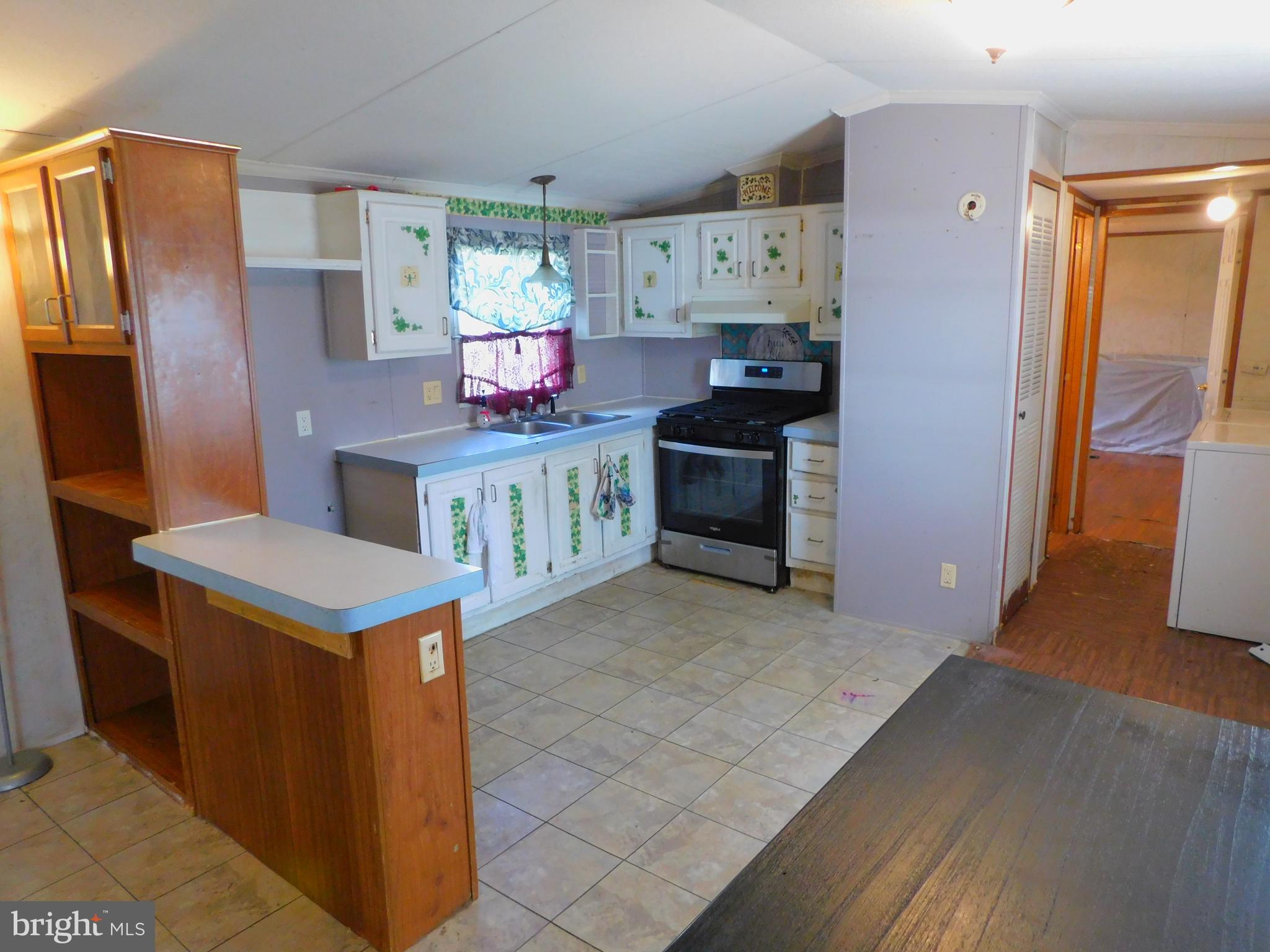 117 Meadow Lane Lititz, PA 17543 - Photo 2 of 11