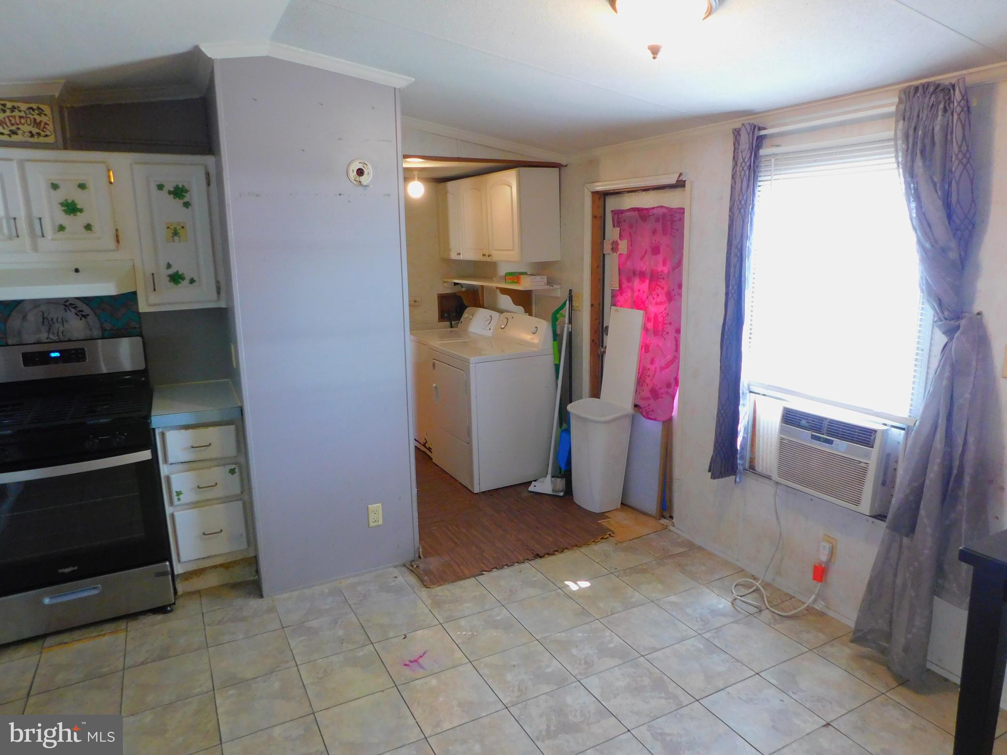 117 Meadow Lane Lititz, PA 17543 - Photo 3 of 11