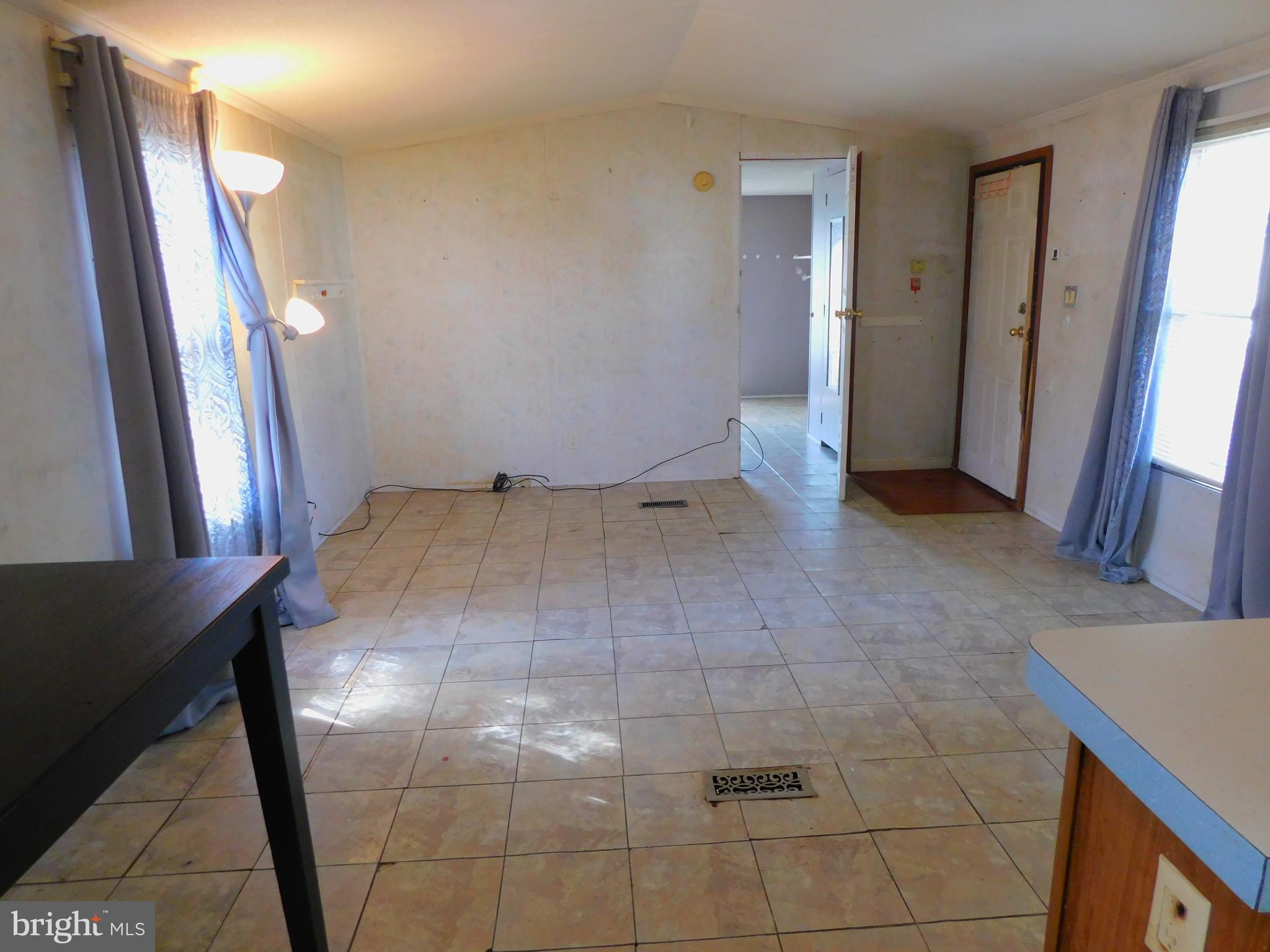 117 Meadow Lane Lititz, PA 17543 - Photo 5 of 11