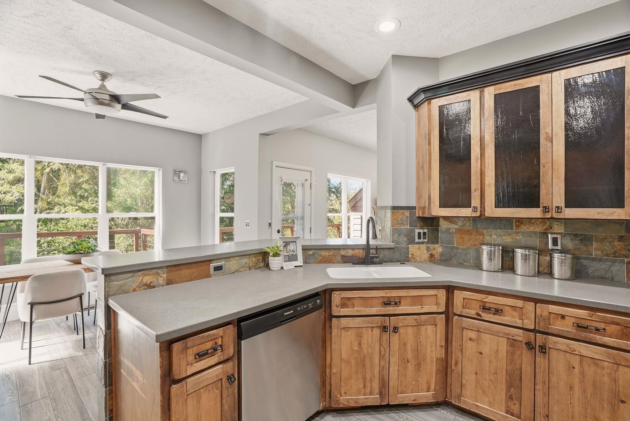 14607 North Shady Slope Road Spokane, WA 99208 - Photo 13 of 49