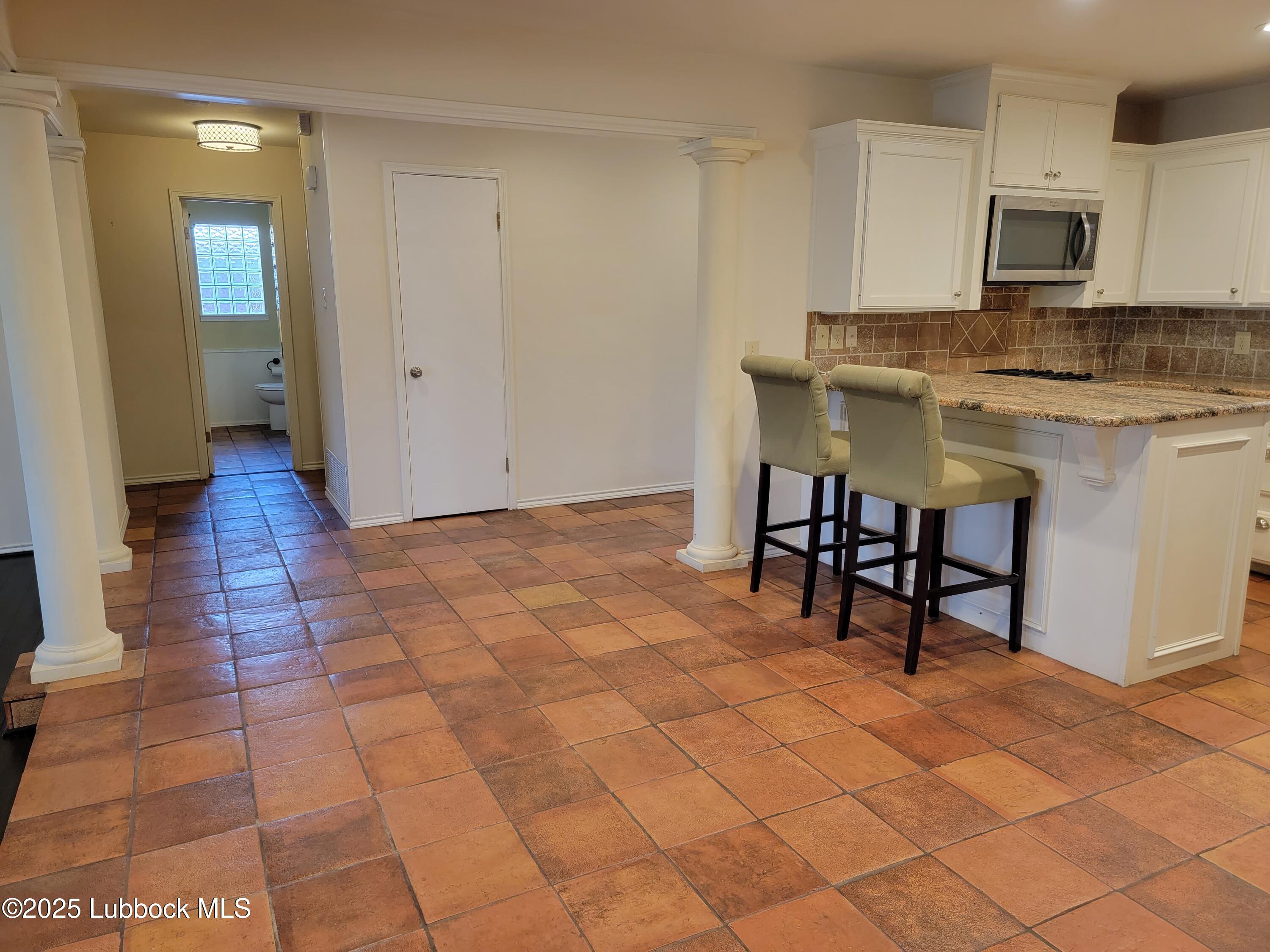 3206 69th Street Lubbock, TX 79413 - Photo 13 of 25 20230415_134559