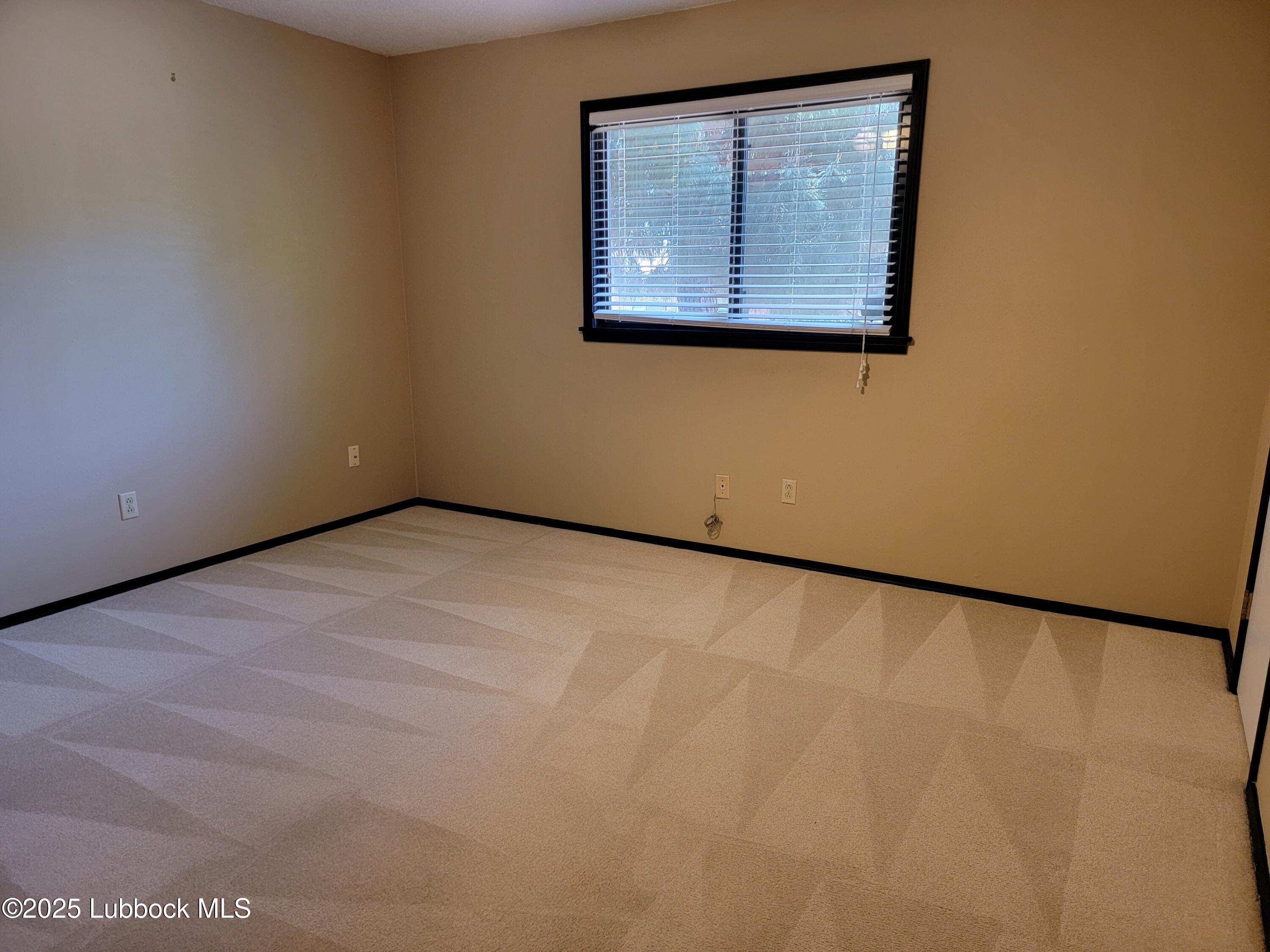 3206 69th Street Lubbock, TX 79413 - Photo 17 of 25 20230415_133757