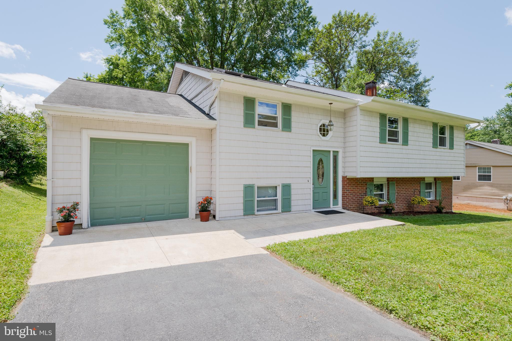 107 Bosun Road Arnold, MD 21012 - Photo 1 of 45 Front Exterior