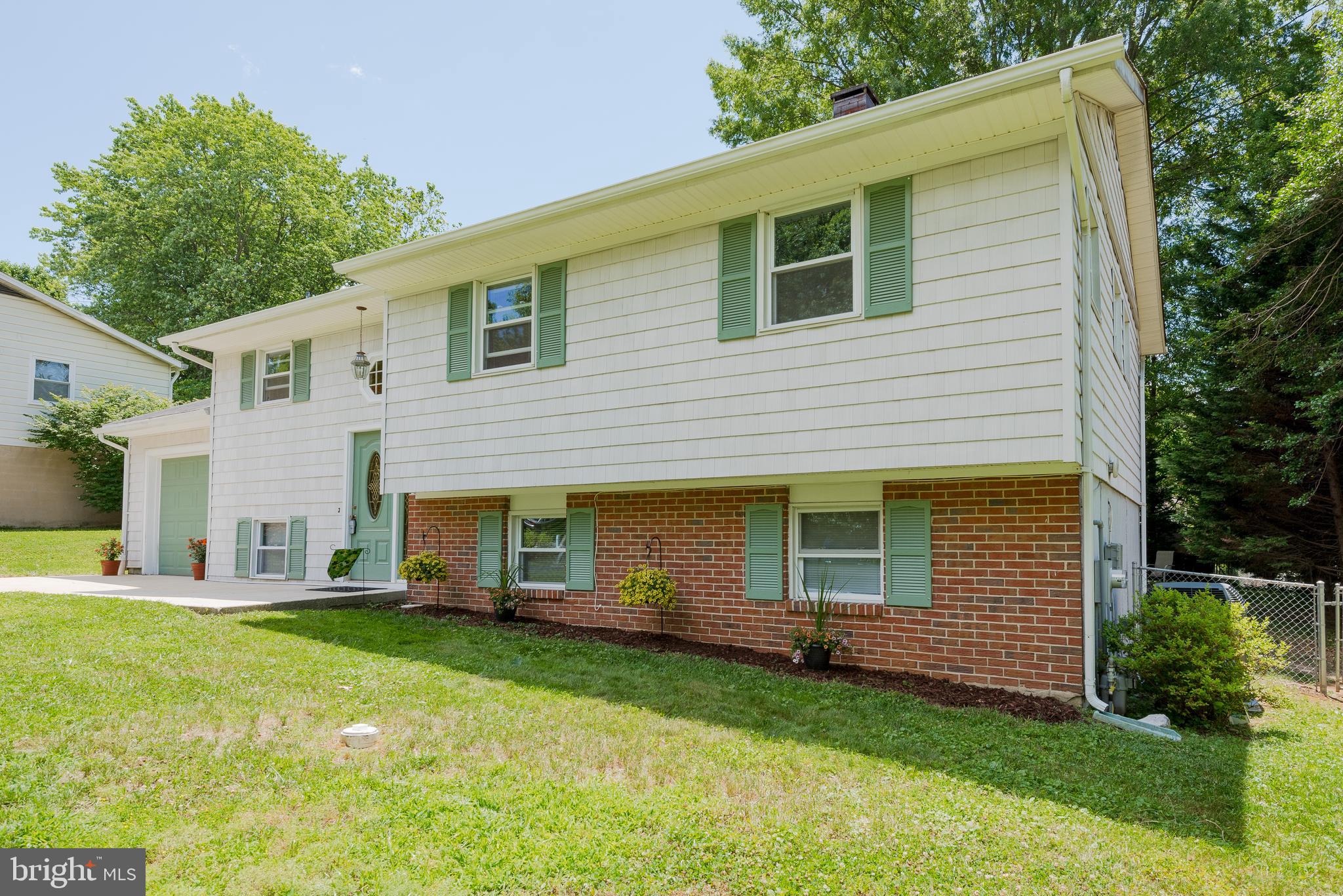 107 Bosun Road Arnold, MD 21012 - Photo 2 of 45 Front Exterior