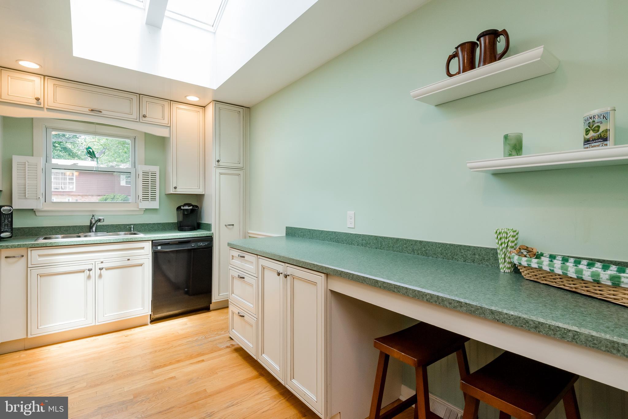 107 Bosun Road Arnold, MD 21012 - Photo 16 of 45 Kitchen