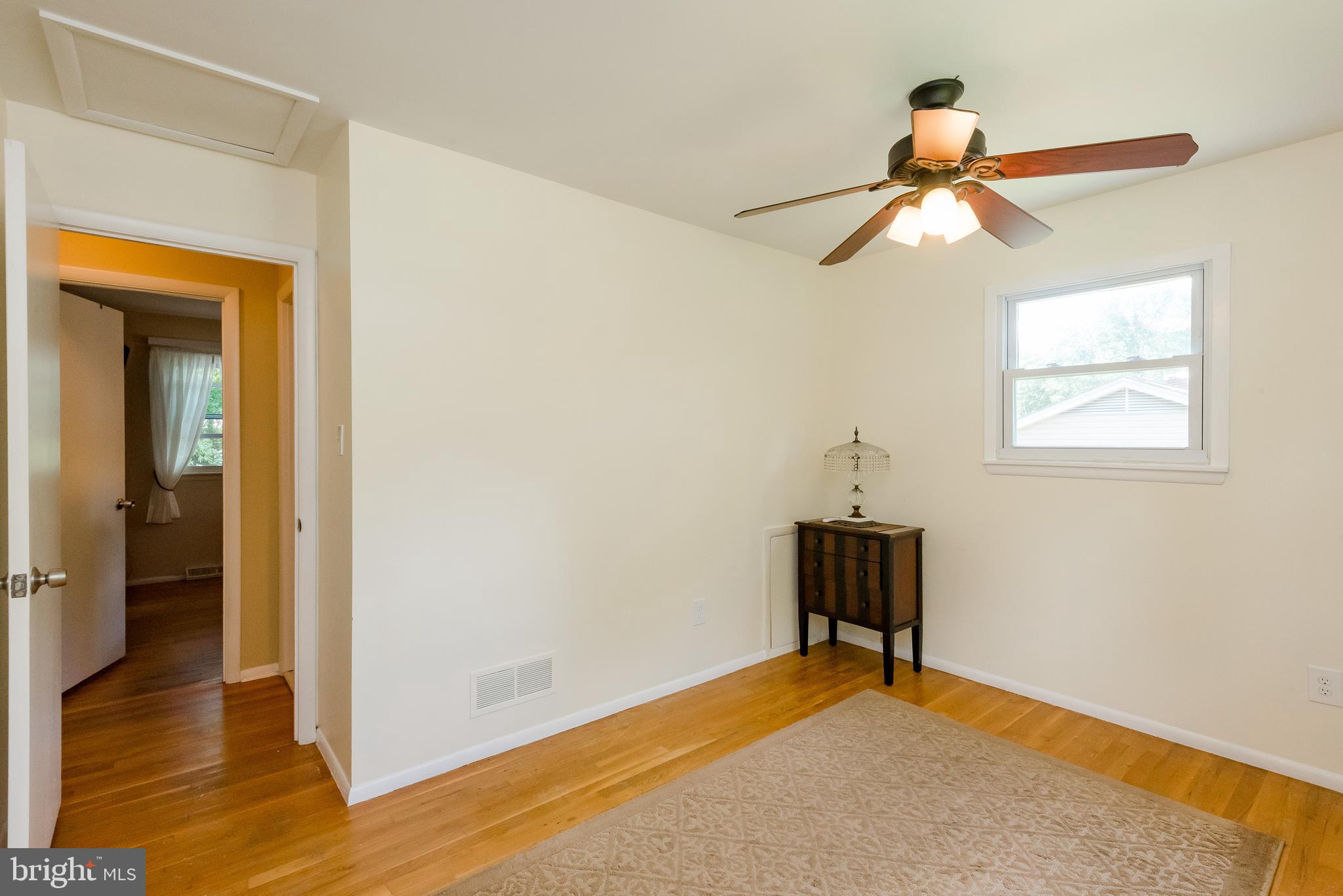107 Bosun Road Arnold, MD 21012 - Photo 21 of 45 Bedroom 2