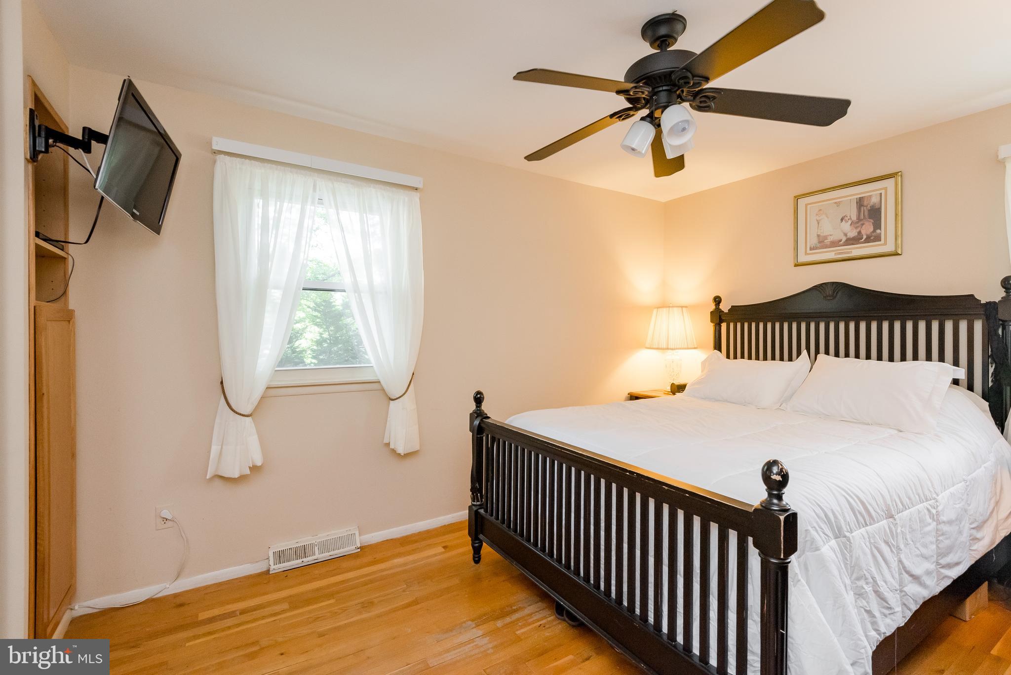107 Bosun Road Arnold, MD 21012 - Photo 22 of 45 Bedroom 3