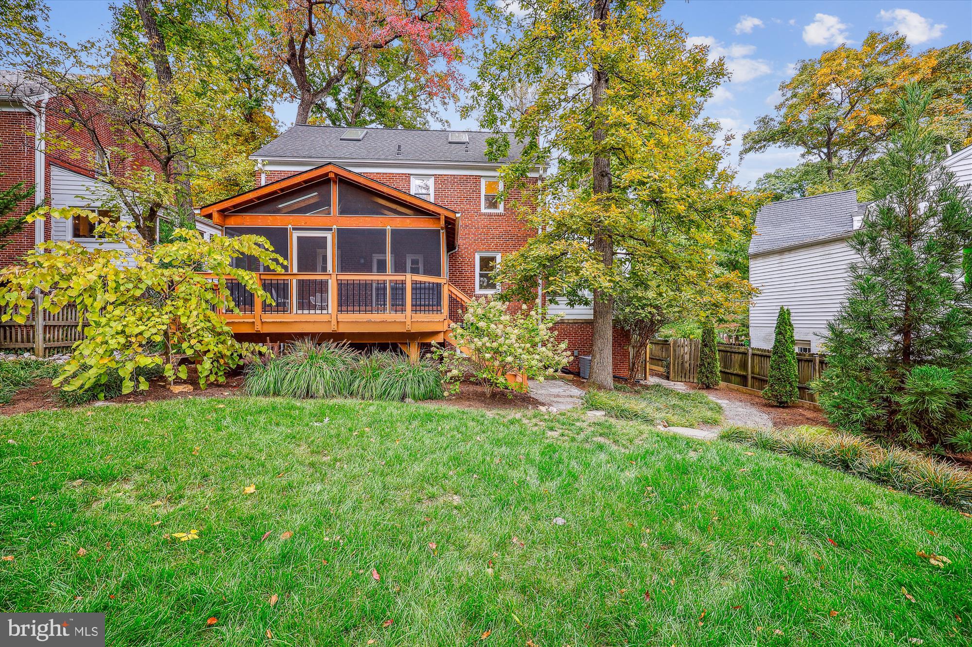 1502 Live Oak Drive Silver Spring, MD 20910 - Photo 42 of 46