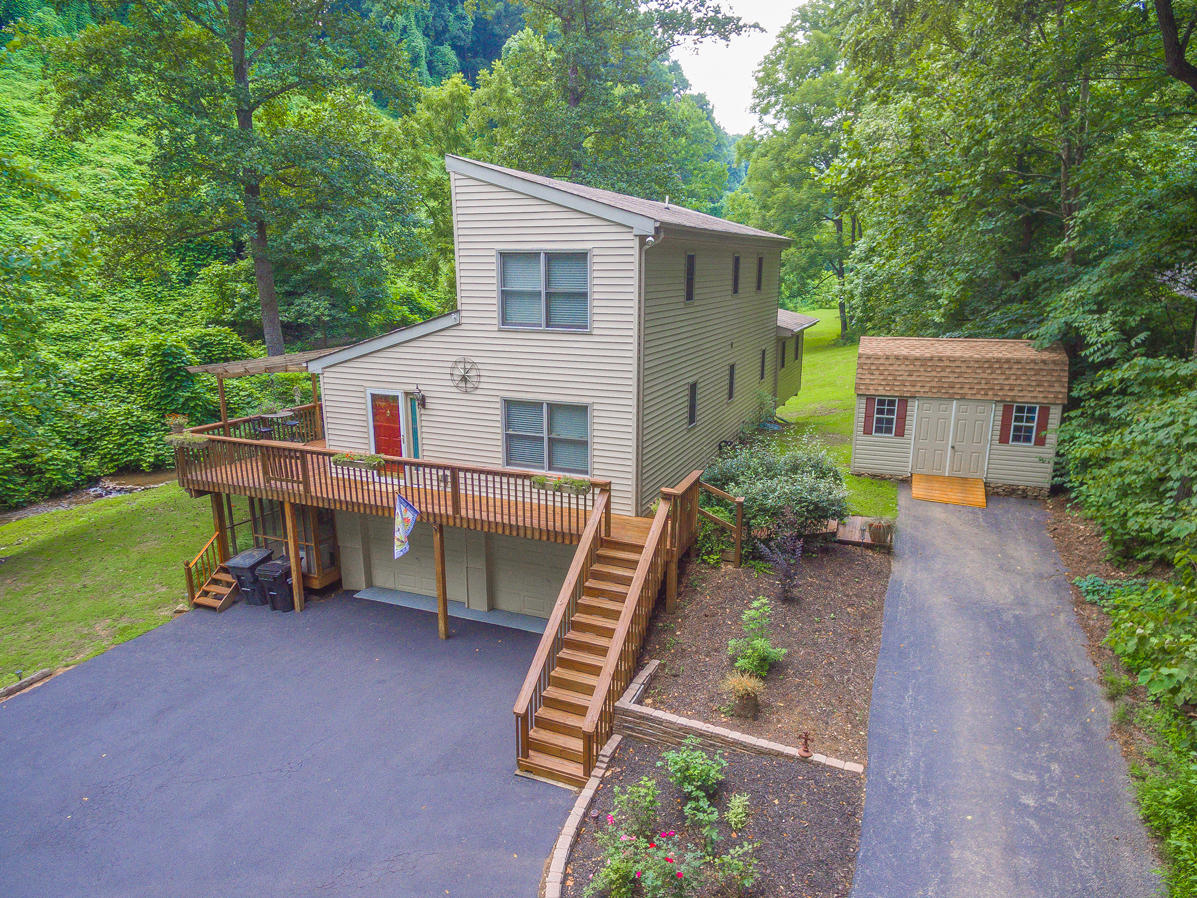 7671 Mt Chestnut Road Roanoke, VA 24018 - Photo 1 of 48 Listing Photo