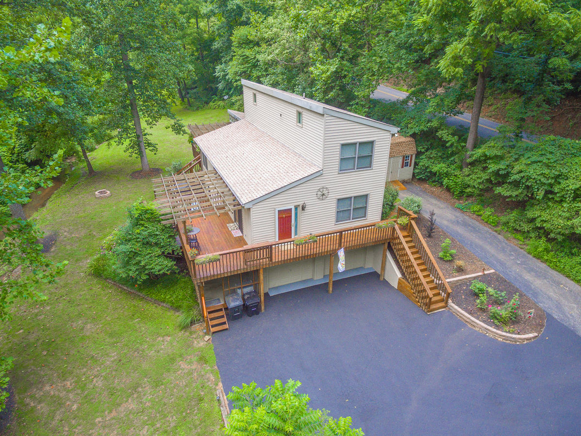 7671 Mt Chestnut Road Roanoke, VA 24018 - Photo 7 of 48 IMG_2004