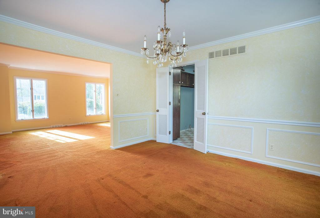 6 Forge Road Newark, DE 19711 - Photo 10 of 26 Look how spacious!