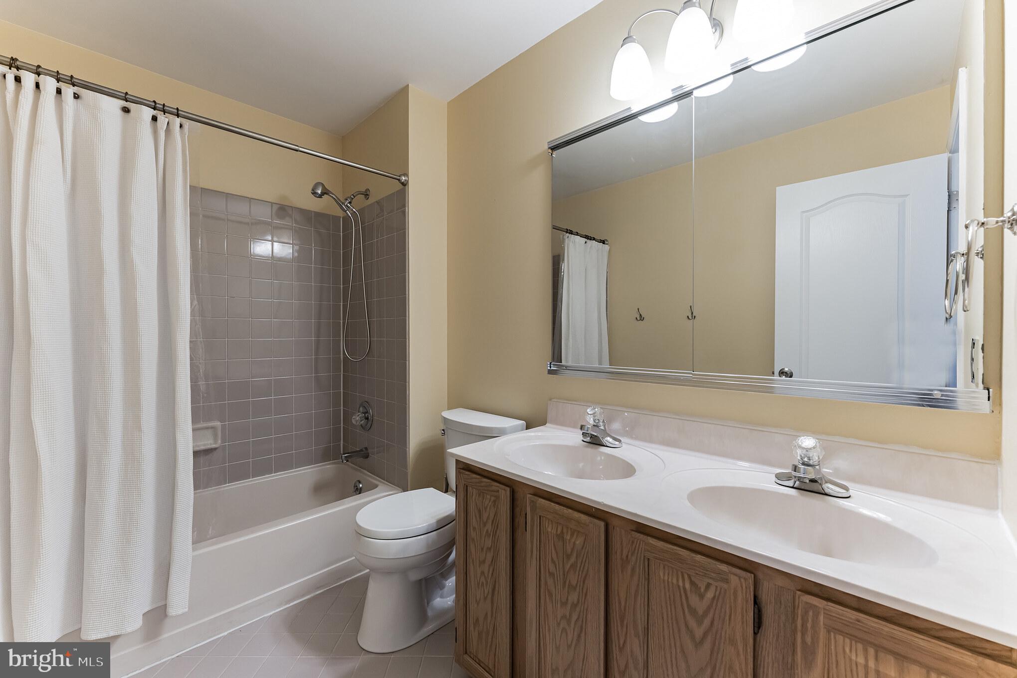 1447 West Rockspray Road Jamison, PA 18929 - Photo 19 of 28 Upper Level full bathroom