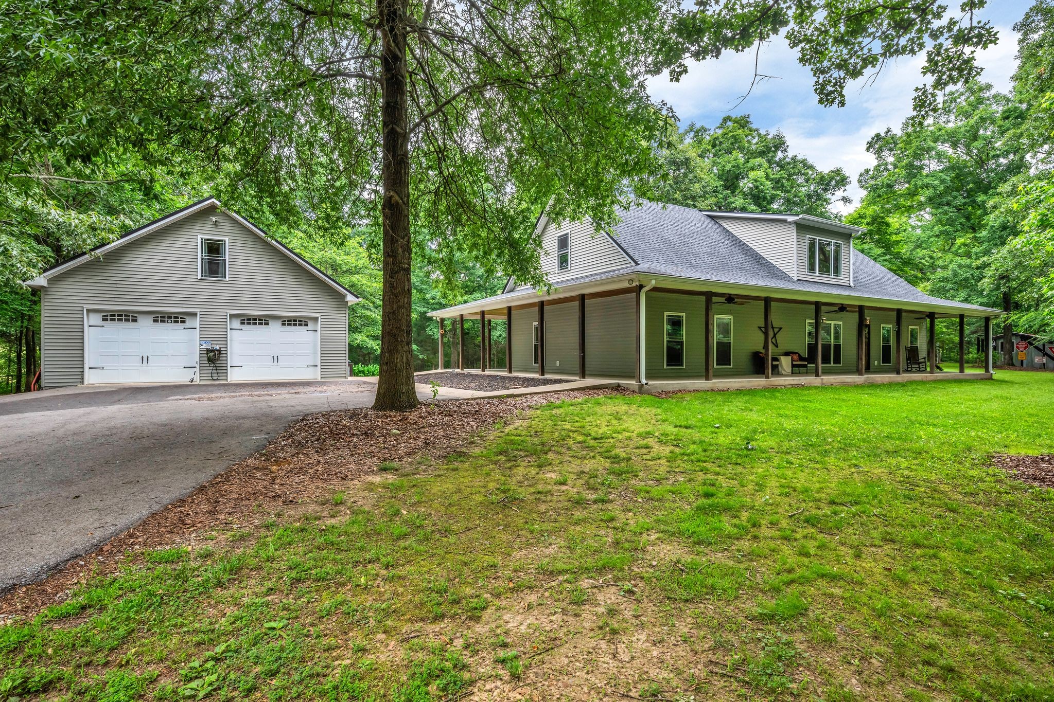 1026 Yellow Creek Road Dickson, TN 37055 - Photo 3 of 50