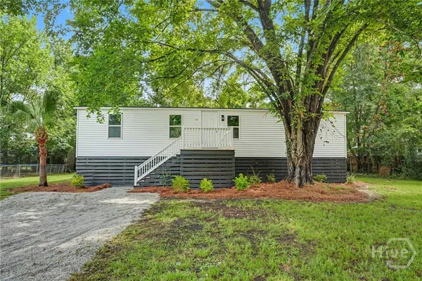 $240,000 | 51 2nd Street, Richmond Hill, GA 31324