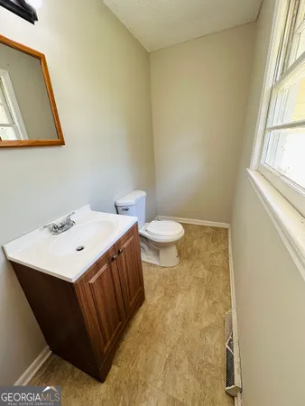 $186,000 | 514 South Broad Street, Toccoa, GA 30577