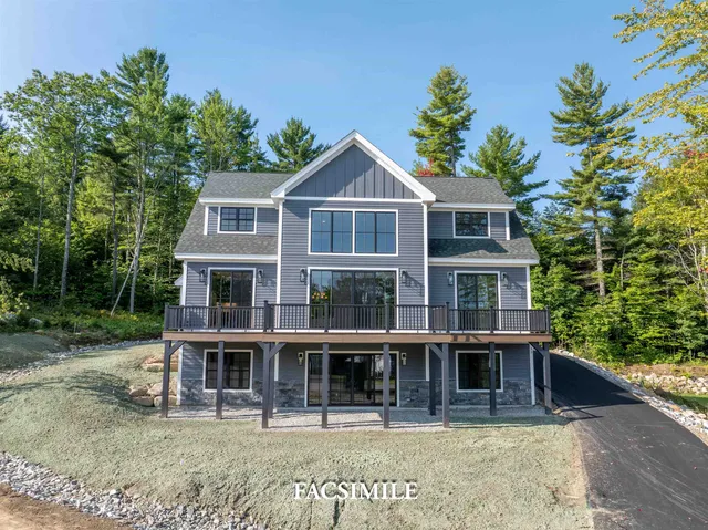 $4,100,000 | 27 First Pt Road, Moultonborough, NH 03254