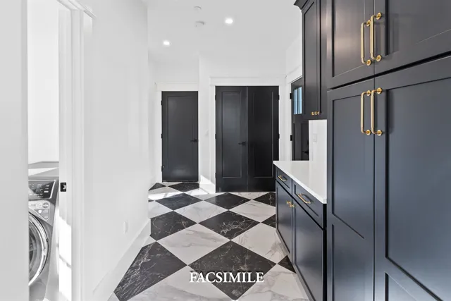 $4,100,000 | 27 First Pt Road, Moultonborough, NH 03254